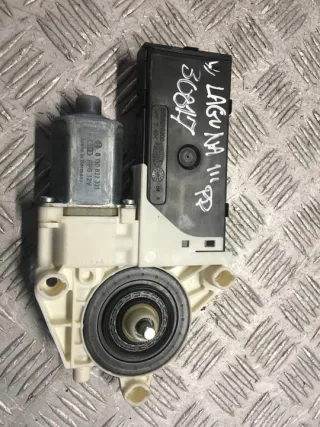 0130822331 Моторчик стеклоподъемника Renault Laguna 3 Арт e4199444, вид 1