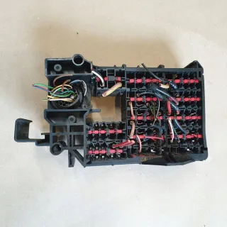 2105450640 Блок предохранителей Mercedes E W210 Арт e4282792, вид 6