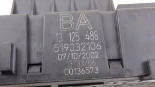 13125488 Блок предохранителей Opel Vectra C  Арт e4288232, вид 3