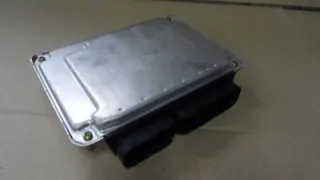 4B1907401D Блок управления двигателем Audi A6 C5 (S6,RS6) Арт e4606293, вид 4