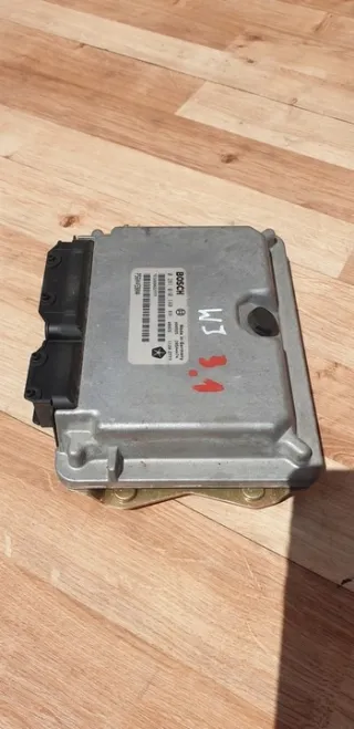 P56044590AA Блок управления двигателем Jeep  Grand Cherokee II (WJ) Арт e5714810, вид 1