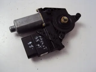 3B9839752K Моторчик стеклоподъемника Volkswagen Passat B5 Арт e5780661, вид 1