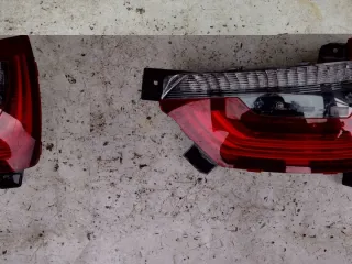 7389606 63217389606 Фонарь задний правый BMW i3 Арт e5836605, вид 2