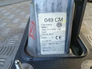 1K0711049CM Кулиса Volkswagen Golf 6 Арт e5896278, вид 4