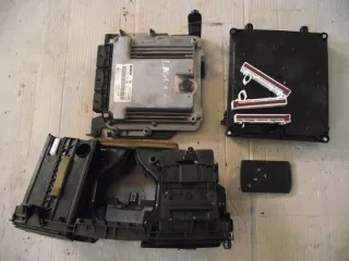0281014354 8200726880 Блок управления двигателем Renault Laguna 3 Арт e5930393, вид 1