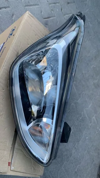 92102-B9000 Фара правая Hyundai i10 2 Арт e6210165, вид 1