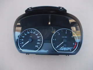 1024952-31 Щиток приборов (приборная панель) BMW 1 E81/E82/E87/E88 Арт e6368201, вид 1