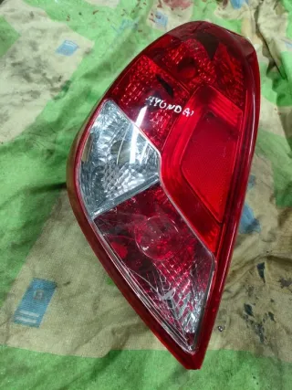  Фонарь задний левый Hyundai i20  2 Арт e6381040
