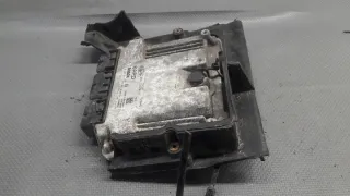 3M61-12A650-AD Блок управления двигателем Mazda 3 BK Арт e6417208, вид 4