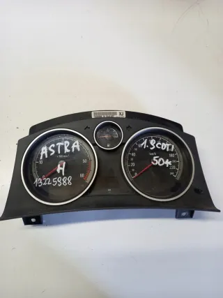 13225988 Щиток приборов (приборная панель) Opel Astra H Арт e6417587, вид 1