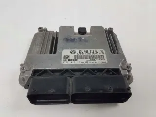 03L906018QL Блок управления двигателем Skoda Superb 2 Арт e6513536, вид 1