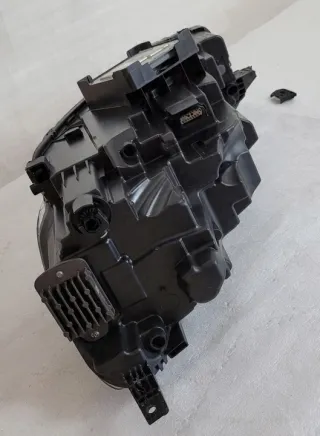 LV4B-13E016-AH Фара правая Ford Escape 3 Арт e6556408, вид 10