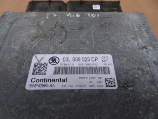 03L906023DP Блок управления двигателем Skoda Fabia 2 Арт e6729739, вид 2