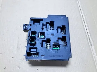 Блок предохранителей Volvo S60 3 2018г. 32212298 - Фото 3