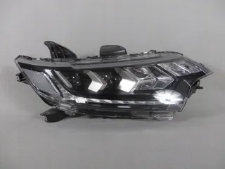  Фара правая Mitsubishi Outlander 3 restailing Арт e6744389, вид 1