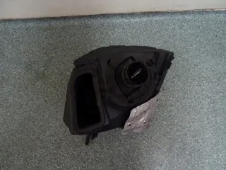 8W0133835Q Корпус воздушного фильтра Audi A4 B9 Арт e6851489, вид 1