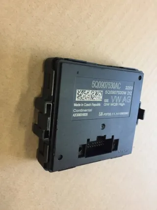 5Q0907530AC Блок предохранителей Audi A3 8V Арт e6949958, вид 3