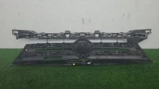 5N0853653F Решетка радиатора Volkswagen Tiguan 1 Арт e7053079, вид 4
