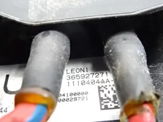 365927271 24100000 1110404AA Блок предохранителей Opel Astra J Арт e7122390, вид 4