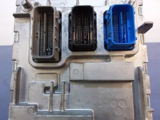039045703 Блок управления двигателем Opel Astra K Арт e7167497, вид 4