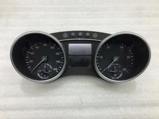 A1645405047 A1645405 Щиток приборов (приборная панель) Mercedes ML W164 Арт e7197213, вид 1