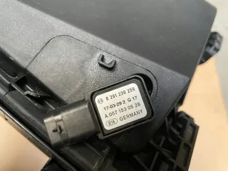 A2760904801 Корпус воздушного фильтра Mercedes C W205 Арт e7212833, вид 4