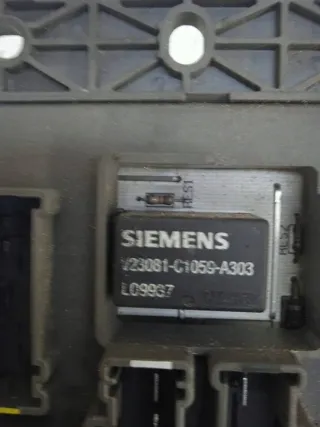 V23081C10590303 Блок предохранителей Rover 75 Арт e7384635, вид 3