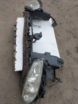8200137496 8200137495 Передняя панель крепления облицовки (телевизор) Renault Megane 2 Арт e7408560, вид 1