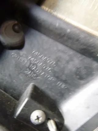 7450A975 Решетка радиатора Mitsubishi Pajero 4 Арт e7416482, вид 5