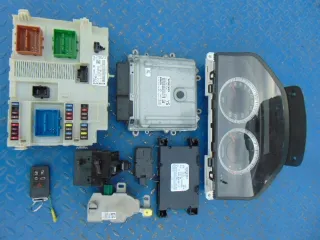 P31303388 0281015286 Блок управления двигателем Volvo V70 3 Арт e7438813, вид 1