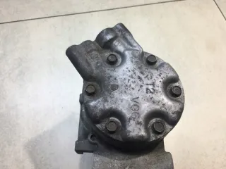 8200037058 Компрессор кондиционера Renault Clio 2 Арт e7544235, вид 6