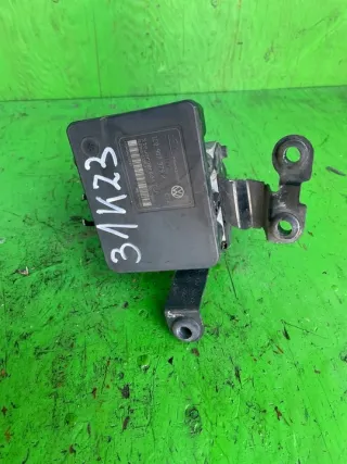 1J0614517J Блок ABS Volkswagen Jetta 4 Арт e7559094, вид 1