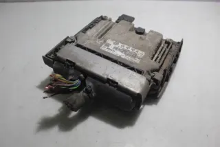 0281017946 Блок управления двигателем Volkswagen Passat B7 Арт e7764649, вид 1