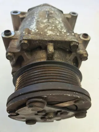 YS4H-19D629-FC Компрессор кондиционера Ford Focus 1 Арт e7793937, вид 4