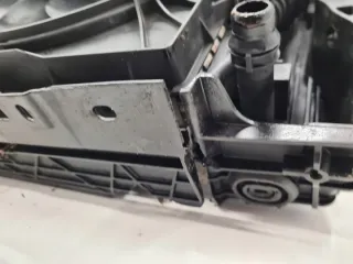  Передняя панель крепления облицовки (телевизор) Skoda Superb 3 Арт e7931847, вид 10