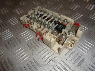 8370638 Блок предохранителей BMW 5 E39 Арт e8001194, вид 2