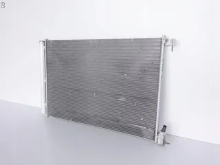 A0995000454 Радиатор кондиционера Mercedes E W213 Арт e8160451, вид 3