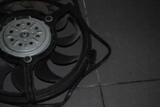 8E0959455H Вентилятор радиатора Audi S4 B6 Арт e8174872, вид 9