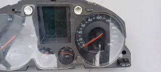3C0920871E Щиток приборов (приборная панель) Volkswagen Passat B6 Арт e8272502, вид 3