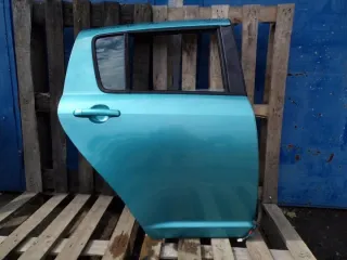 68003-62J00 Дверь задняя правая Suzuki Swift 3 Арт e8403351, вид 1