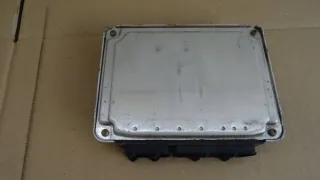 036906032P 0261207179 Блок управления двигателем Volkswagen Golf 4 Арт e8457172, вид 3