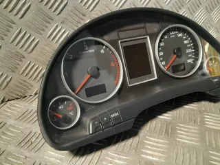 8E0920932 Щиток приборов (приборная панель) Audi A4 B7 Арт e8458112, вид 2