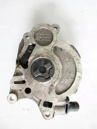 03L100D 260111 012100 Насос вакуумный Volkswagen Golf 6 Арт e8483631, вид 1