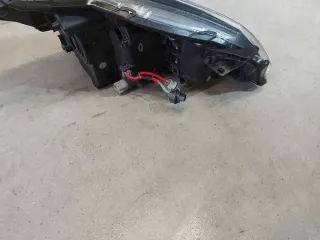 C1BB-13404-A Фара левая Toyota Yaris 3 Арт e8626026, вид 6