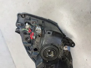 C1BB-13404-A Фара левая Toyota Yaris 3 Арт e8626026, вид 8