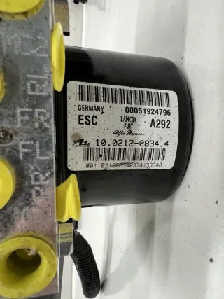00051924796 Блок ABS Ford Kuga 2 Арт e8632046, вид 4