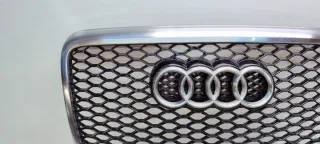 4F0853651AL 4F0853651AM Решетка радиатора Audi A6 C6 (S6,RS6) Арт e8653175, вид 2