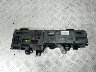 248100996R Щиток приборов (приборная панель) Renault Scenic 3 Арт e8659834, вид 4