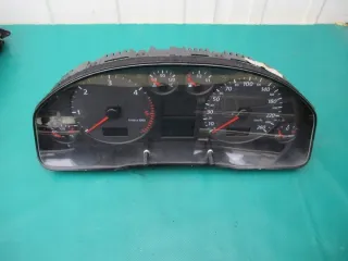 4B0920900C Щиток приборов (приборная панель) Audi A6 C5 (S6,RS6) Арт e8682818, вид 1