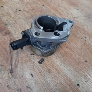 8201005306C Насос вакуумный Renault Megane 3 Арт e8711443, вид 4